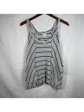 BKE Tank Top Womens Medium Ribbed Stretch Sleeveless Shirt Gray White Black